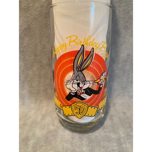 VTG Happy Birthday Bugs 50th Drinking Glass Tumber Looney Tunes 1990 Warner Bros - Picture 5 of 6